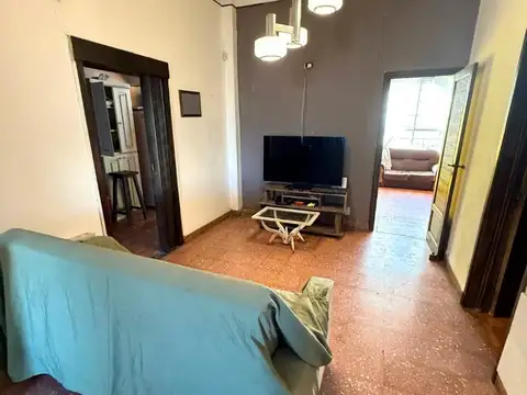 Carlos Calvo 2850