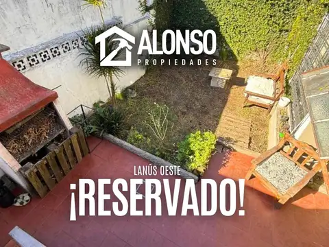 Casa 3 Ambientes con fondo y terraza en Venta en Lanús