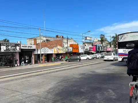 Hipolito Irigoyen 622