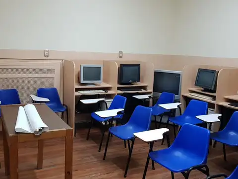 Oficina en Venta 70 años