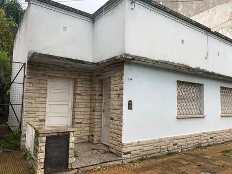 Casa en Esc.-Centro