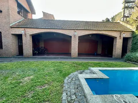 Depto Tipo Casa en Venta de 4 ambientes