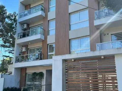 Cerreti 1000, Piso 1°
