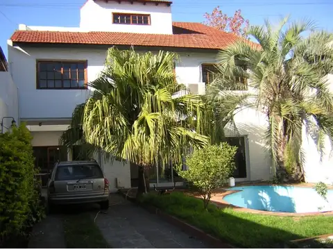 Casa en alquiler en La Lucila