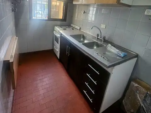 Depto Tipo Casa en Venta de 3 ambientes