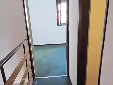 Depto Tipo Casa en Venta 50 años