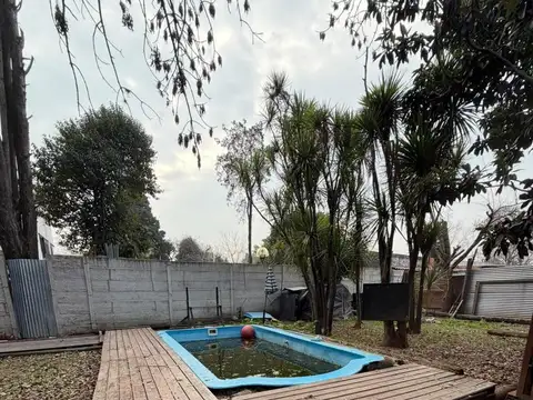 Casa 4 ambientes con 1 baño