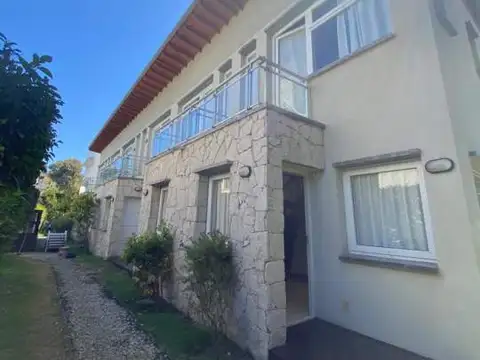 Departamento en Alquiler Temporal de 3 ambientes