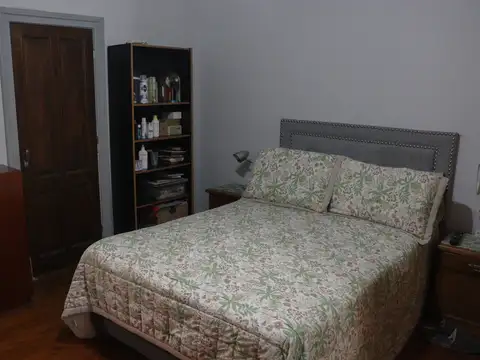 Depto Tipo Casa en Venta 44 años