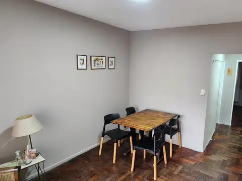 San Luis 2600, Piso 7