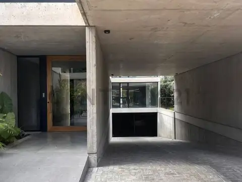 465 , Piso 0