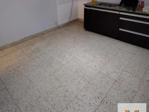 Depto Tipo Casa en Alquiler en La Plata, $ 800.000