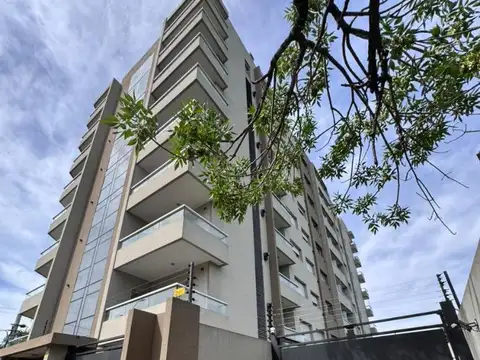 Domingo Olivera 700