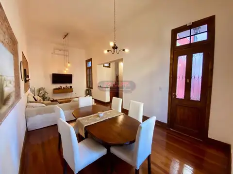Casa en Venta en Liniers, USD 225.000