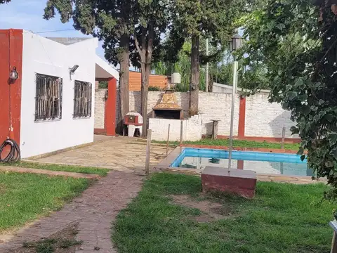 Casa en Venta con 1 cochera