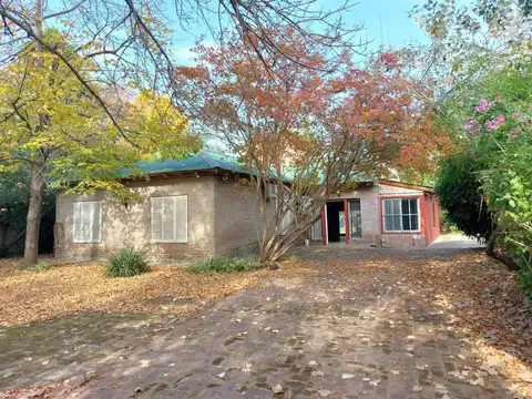 Parque Leloir -Casa planta única, lote 1463m2- 5 dormitorios