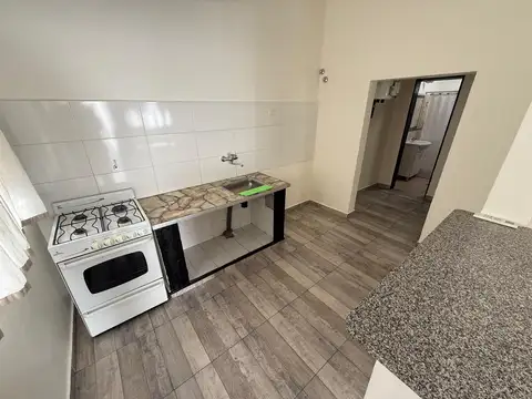 Depto Tipo Casa en Alquiler en Villa Libertad, $ 550.000