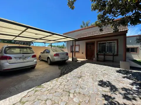 CASA QUINTA A LA VENTA EN DEL VISO CENTRO!