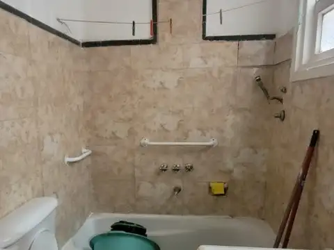 AMPLIO Y LUMINOSO DEPARTAMENTO EN EL CENTRO CULTURAL DE BUENOS AIRES