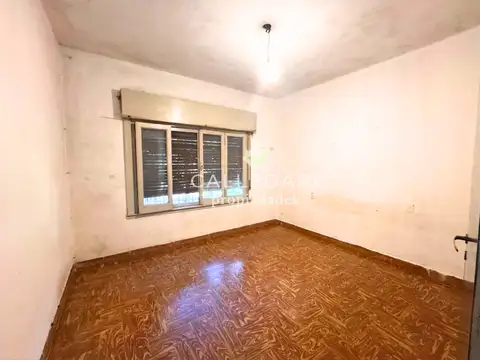 Depto Tipo Casa en Alquiler con 1 cocheras