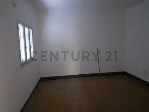 Vivienda en venta en barrio Alberdi!