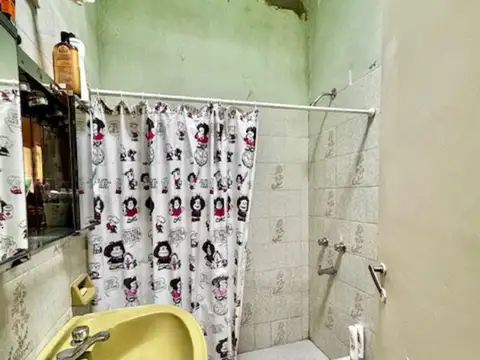 Depto Tipo Casa en Venta 50 años