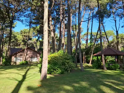 VENTA TERRENO DE 621m2, EXCELENTE ZONA DE PINAMAR