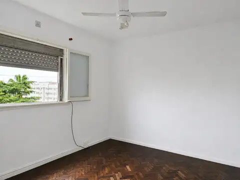 Departamento en Venta en Parque Avellaneda, USD 80.000