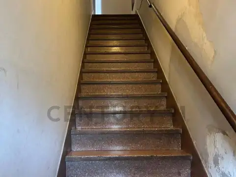 32 e/ 7 y 8, La Plata 600, Piso 0