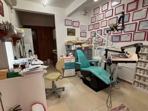 Local en Venta 68 años