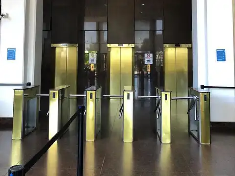 Oficina Monoambiente con 3 baños