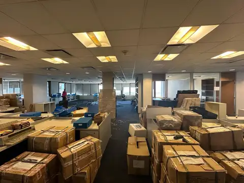 Oficina en Venta al Este