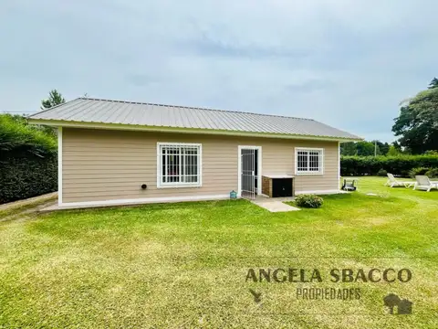 Hermosa Casa quinta en Barrio parque Jularo. RESERVADA