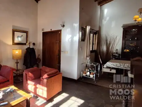 Casa en Venta en Las Glorias
