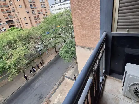 Bv Chacabuco 600, Piso 4°