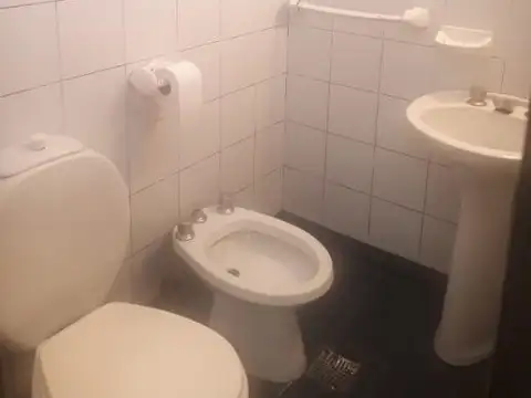 Casa  en Venta ubicado en Quilmes Oeste, Quilmes, G.B.A. Zona Sur - SVN0394_LP584181_1