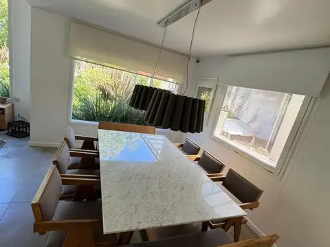ESPECTACULAR CASA EN CLUB EL CARMEN