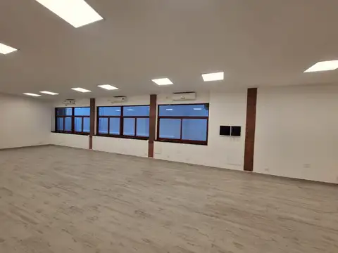 Oficina en Alquiler en City Bancaria