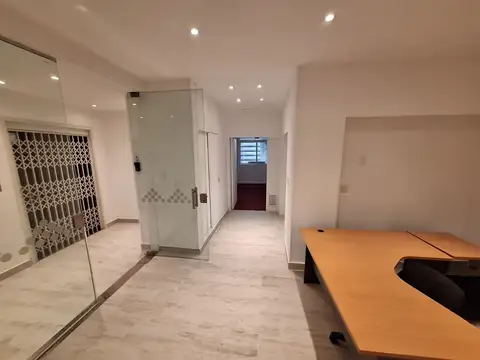 Oficina en Alquiler en Centro, $ 1.500.000