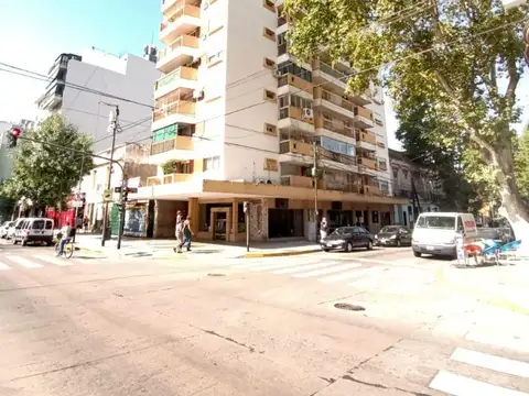 DEPTO 2 AMBIENTES CON BALCON