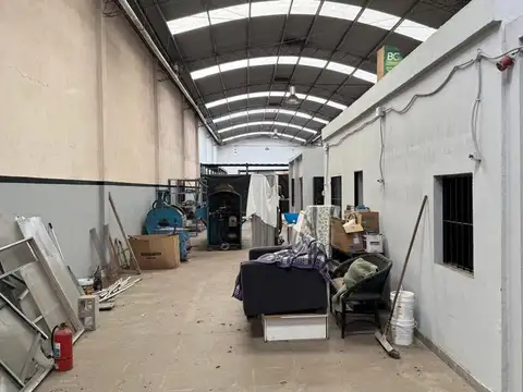 Galpon en Venta en Gerli, USD 145.000