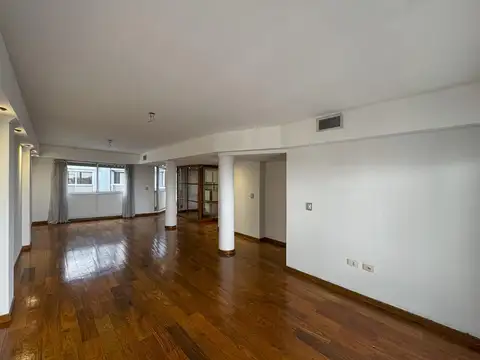 Departamento en Venta de 8 ambientes