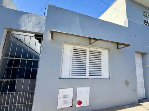 Depto Tipo Casa en Alquiler de 3 ambientes