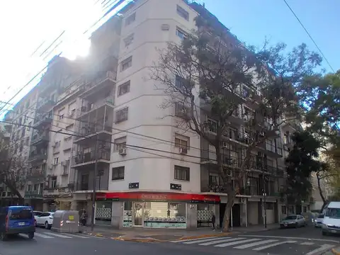 Departamento en Alquiler 3 ambientes  Recoleta Amueblado