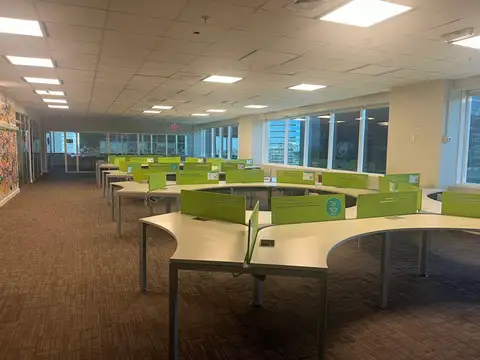 Laminar Plaza - Oficina en Alquiler - Total