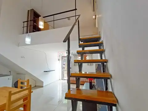 Depto Tipo Casa 2 ambientes con 1 baño