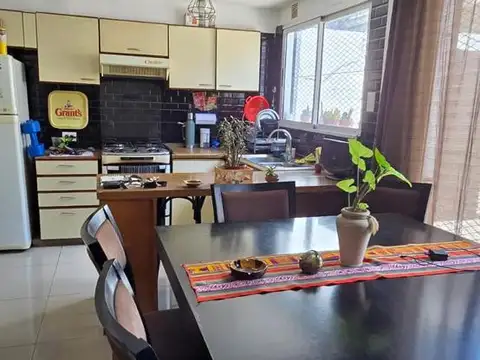 Depto Tipo Casa en Venta de 3 dormitorios