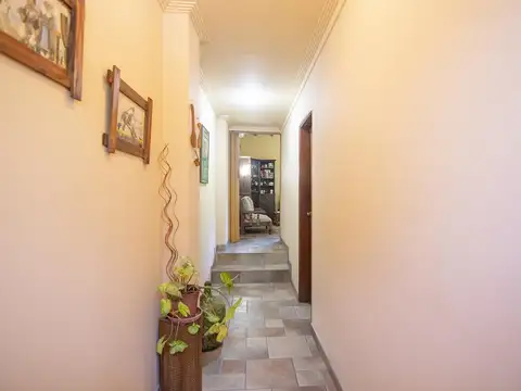 Casa en Venta en Valentín Alsina, USD 169.000