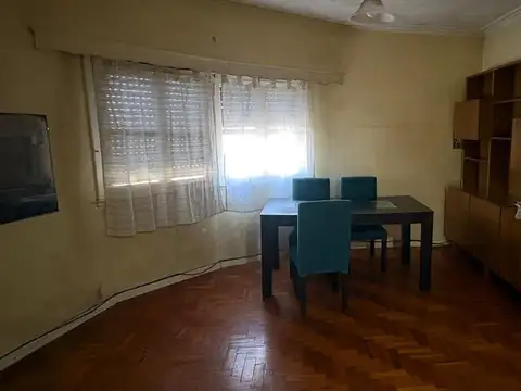Departamento 4 Ambientes en Caseros, Tres de Febrero
