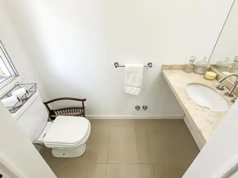Casa en Venta al Este